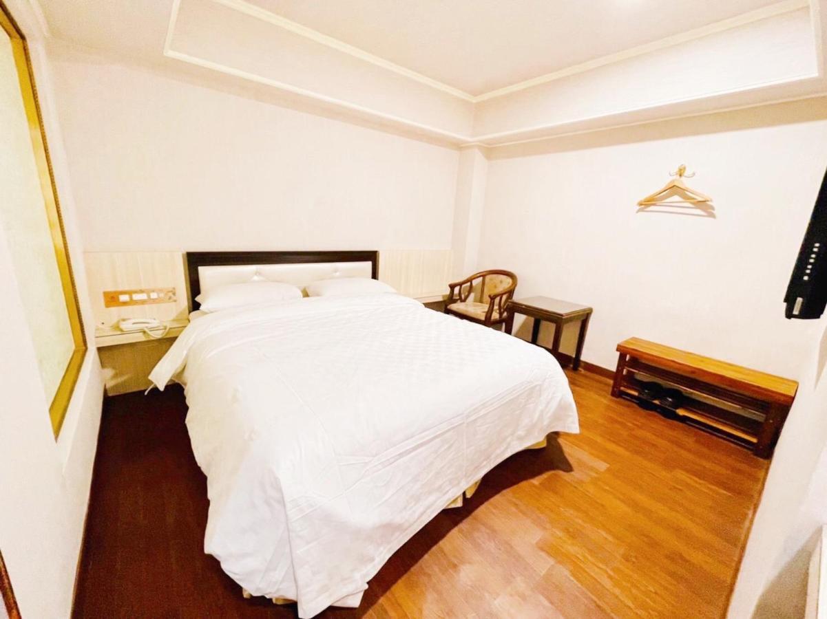 Spring Art Hotel Kaohsiung Luaran gambar