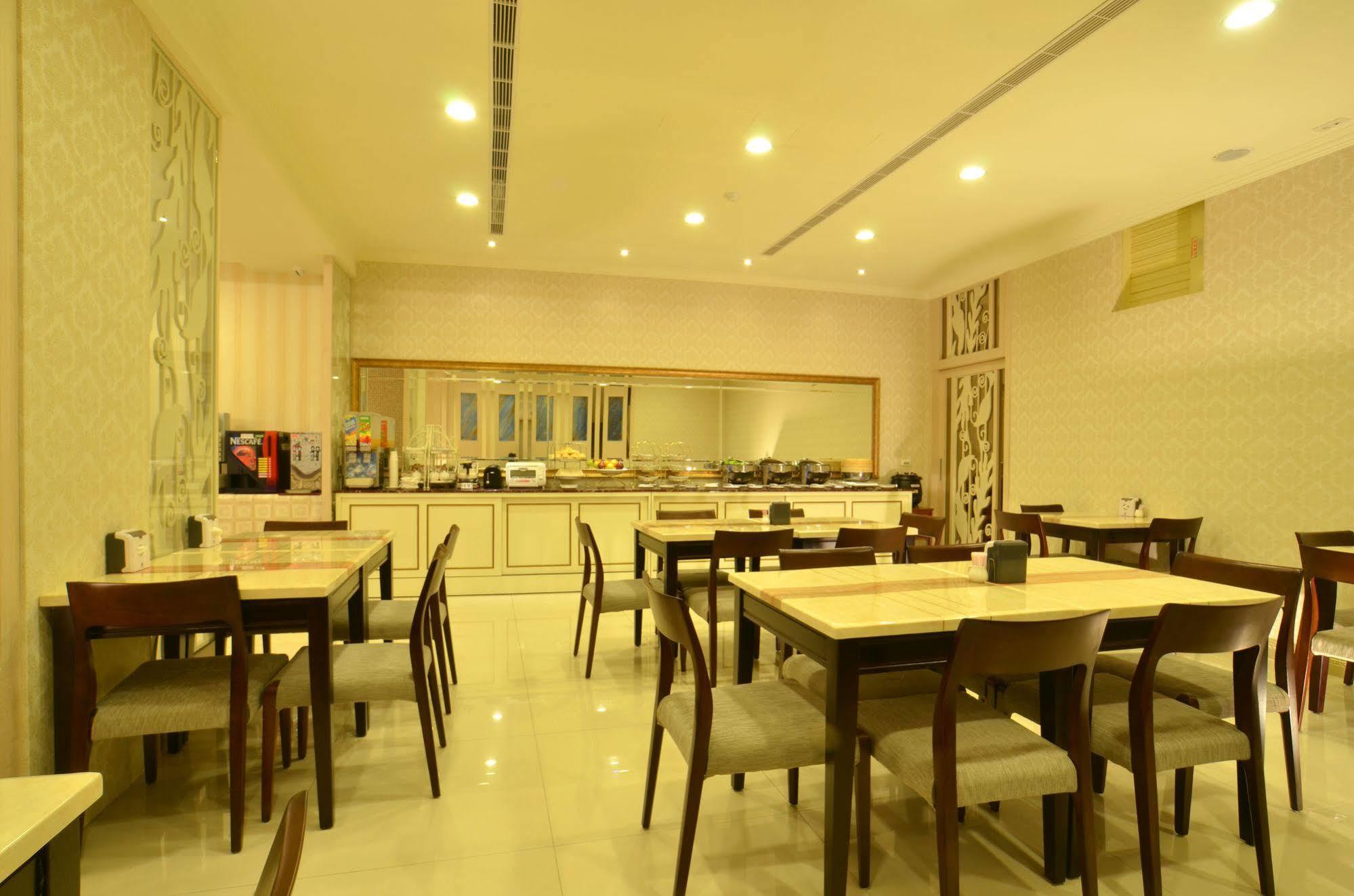 Spring Art Hotel Kaohsiung Luaran gambar