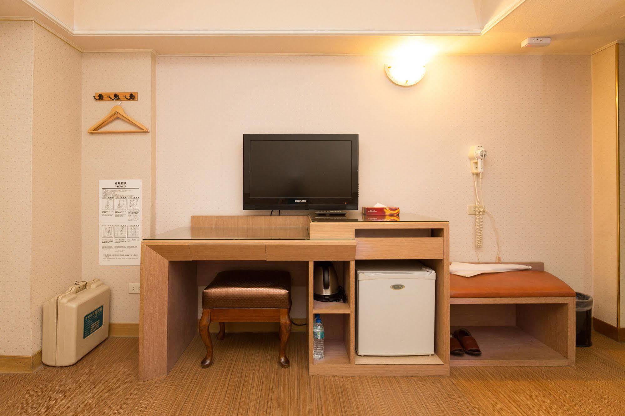 Spring Art Hotel Kaohsiung Luaran gambar